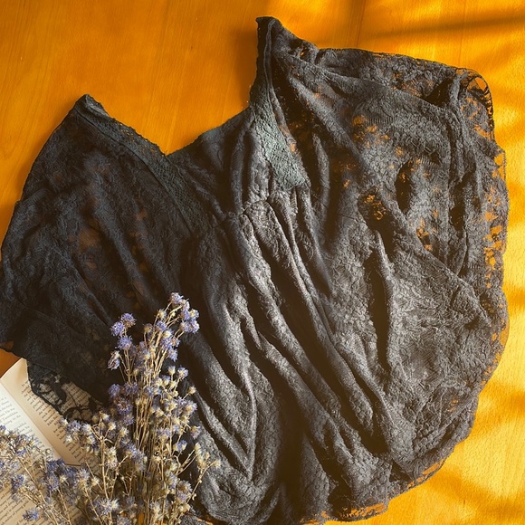 FLAT 500/- Black lace net top